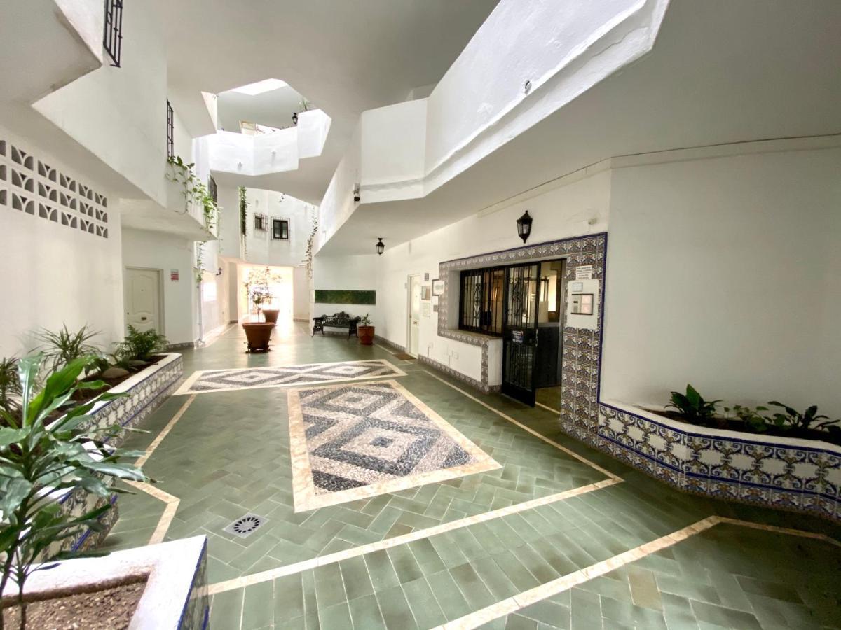 Luxury Puerto Banus Penthouse With Parking & Wi-Fi Apartamento Marbella Exterior foto