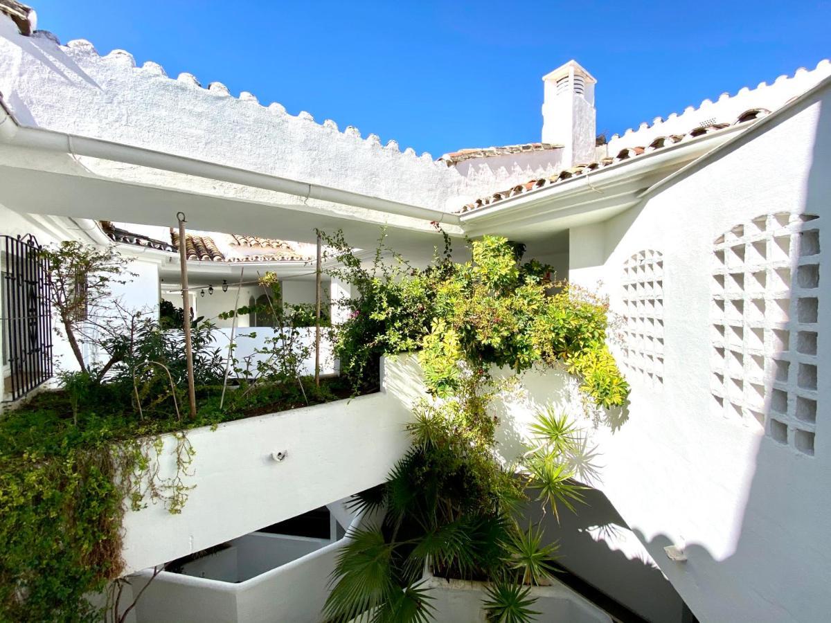 Luxury Puerto Banus Penthouse With Parking & Wi-Fi Apartamento Marbella Exterior foto